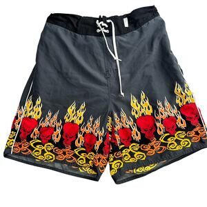 Y2K Skull and Flame Baggy Black Shorts Size Large Board Shorts Skater jnco style